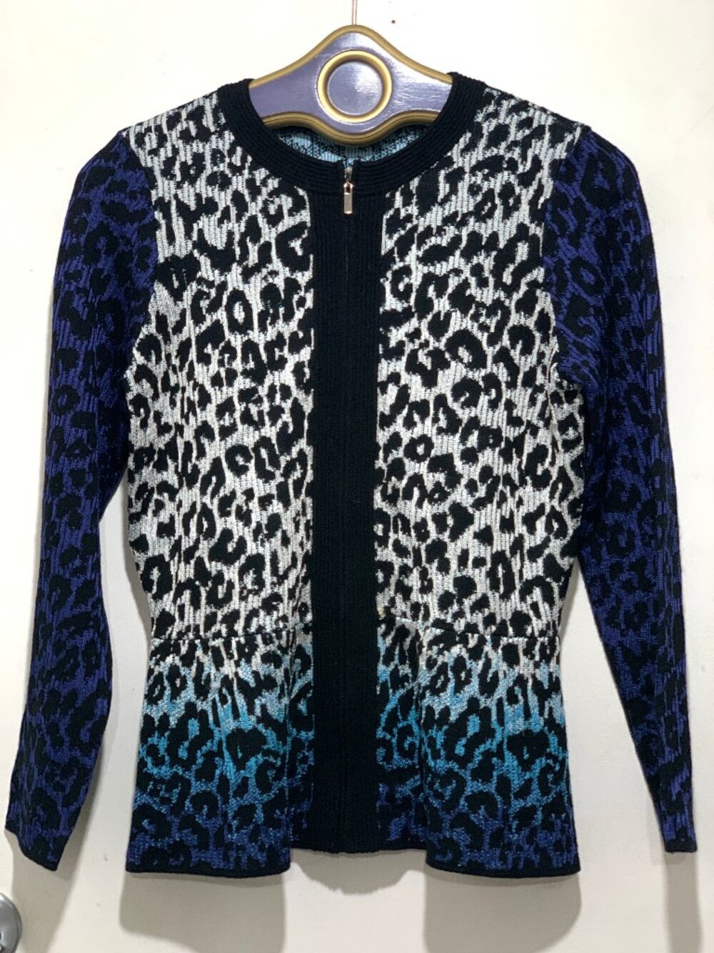 ST. JOHN KNIT LEOPARD PRINT SWEATER JACKETS SIZE S